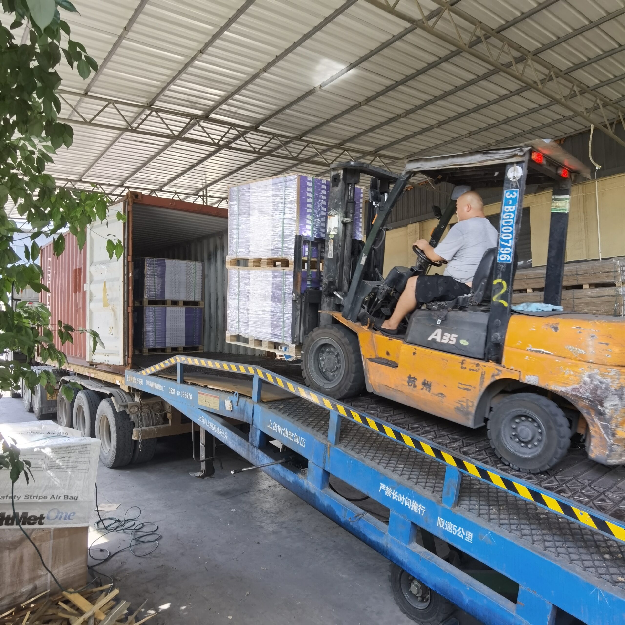 Flooring orders prepared for global export